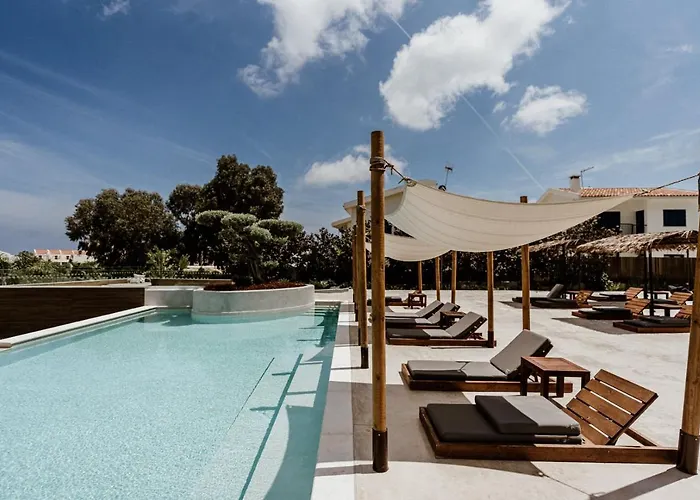 Cavo Zoe Seaside Hotell