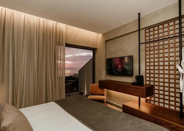 Cavo Zoe Seaside Hotel