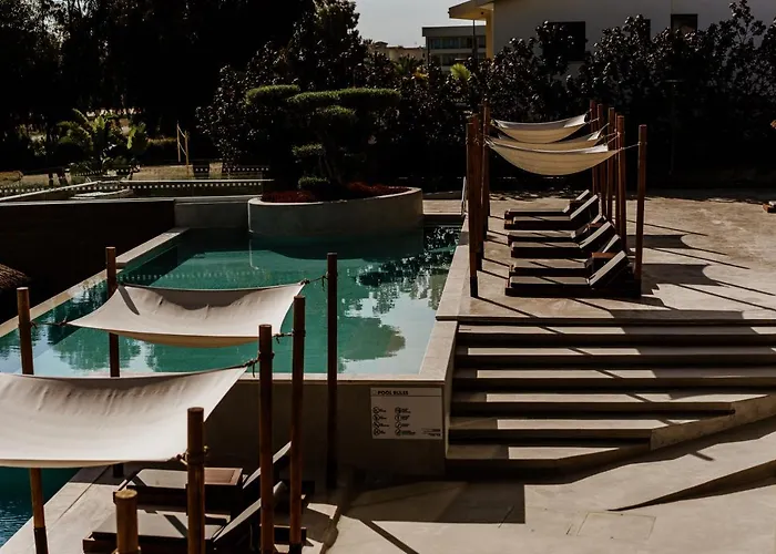 Hotell Cavo Zoe Seaside